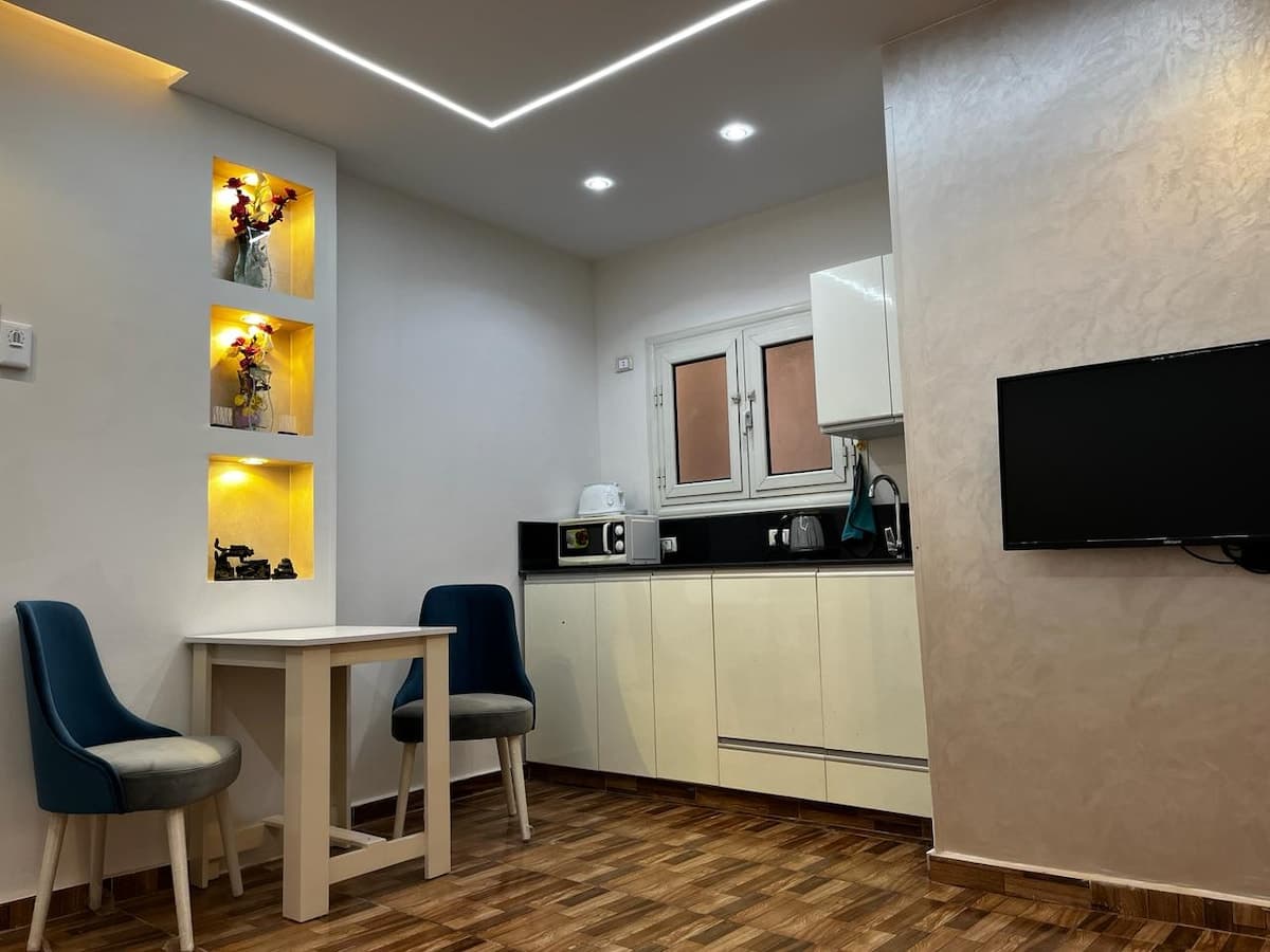Sadam Luxury Apartment thumbnail 6