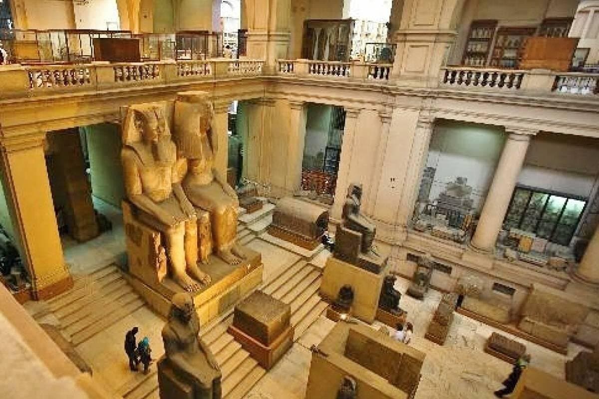 Top Cairo Tour: Visit the Egyptian Museum