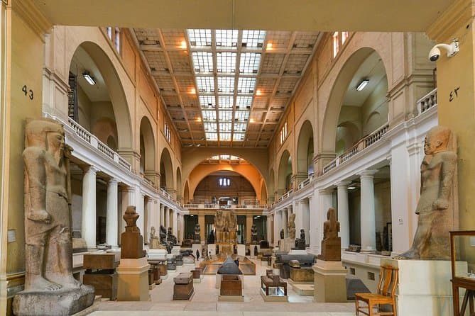 Guided Half-Day Tour of the Egyptian Museum in Cairo