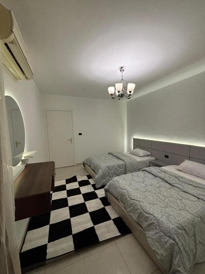 Luxury 3 bedroom apartment in rehab city