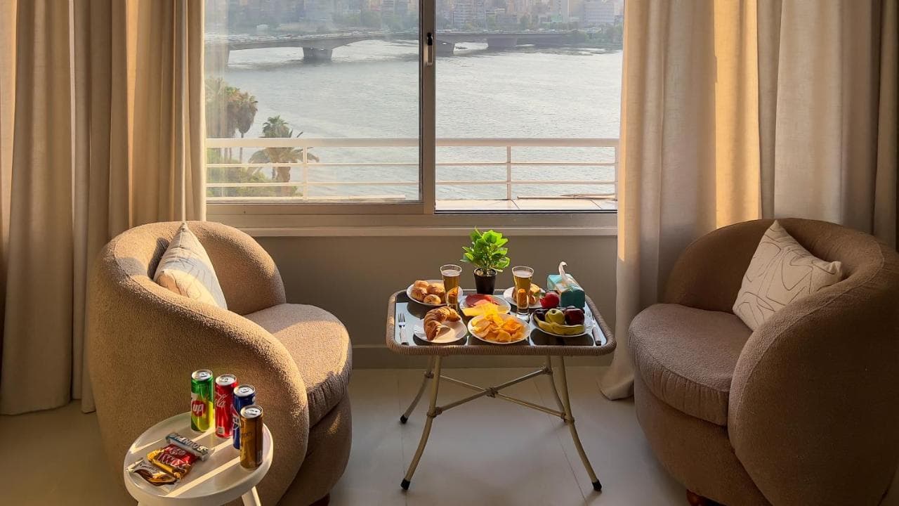 Luxury 5-Star Apartment, Prime Nile View