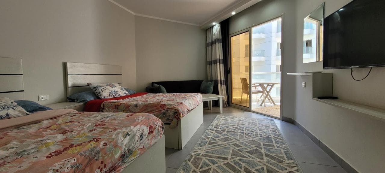 Magnificent apartment in HRG With Beach Access