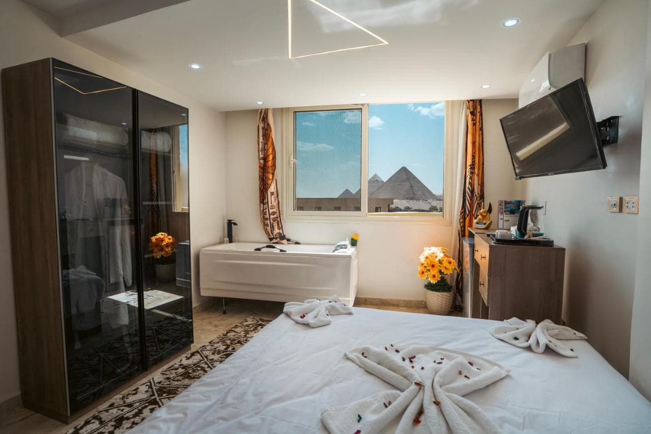 Oriental Pyramids & GEM View
