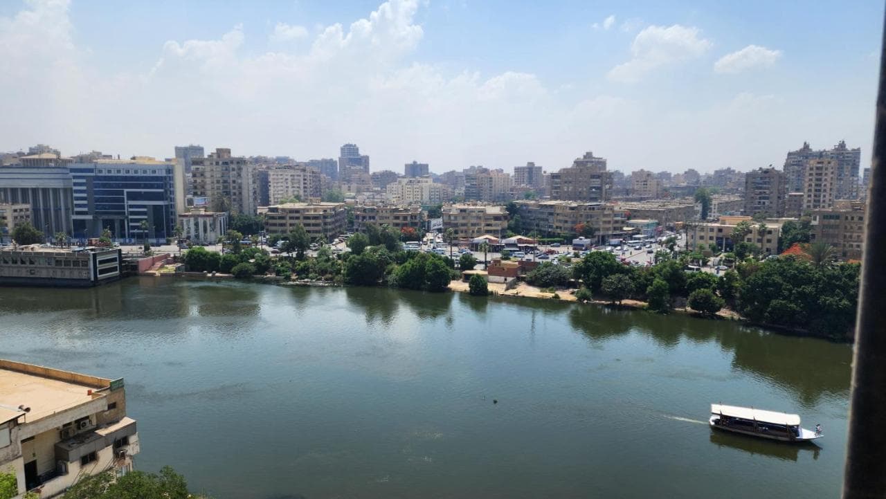 Panoramic Nile-View in Zamalek - Rest from Chaos