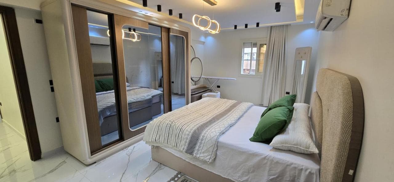 Sphinx Aparthotel