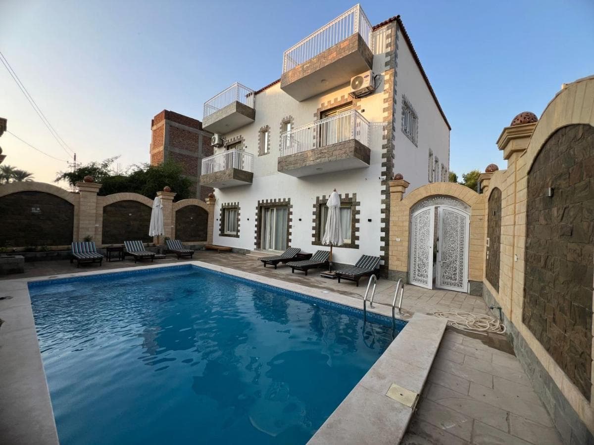 Twins Villa Luxor