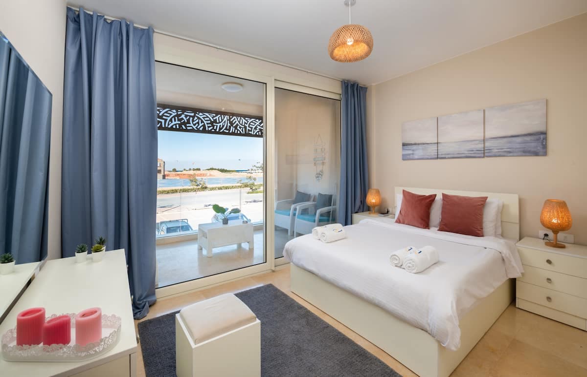Bright & Breezy 1 BR @ Mangroovy w/ Pool & Beach Access