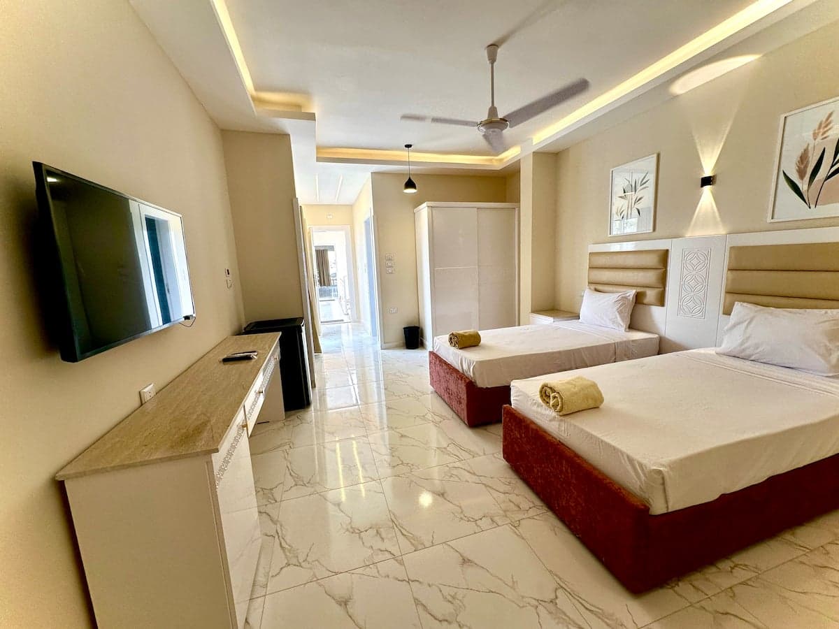 Royal Nile Suites - Nile view 1