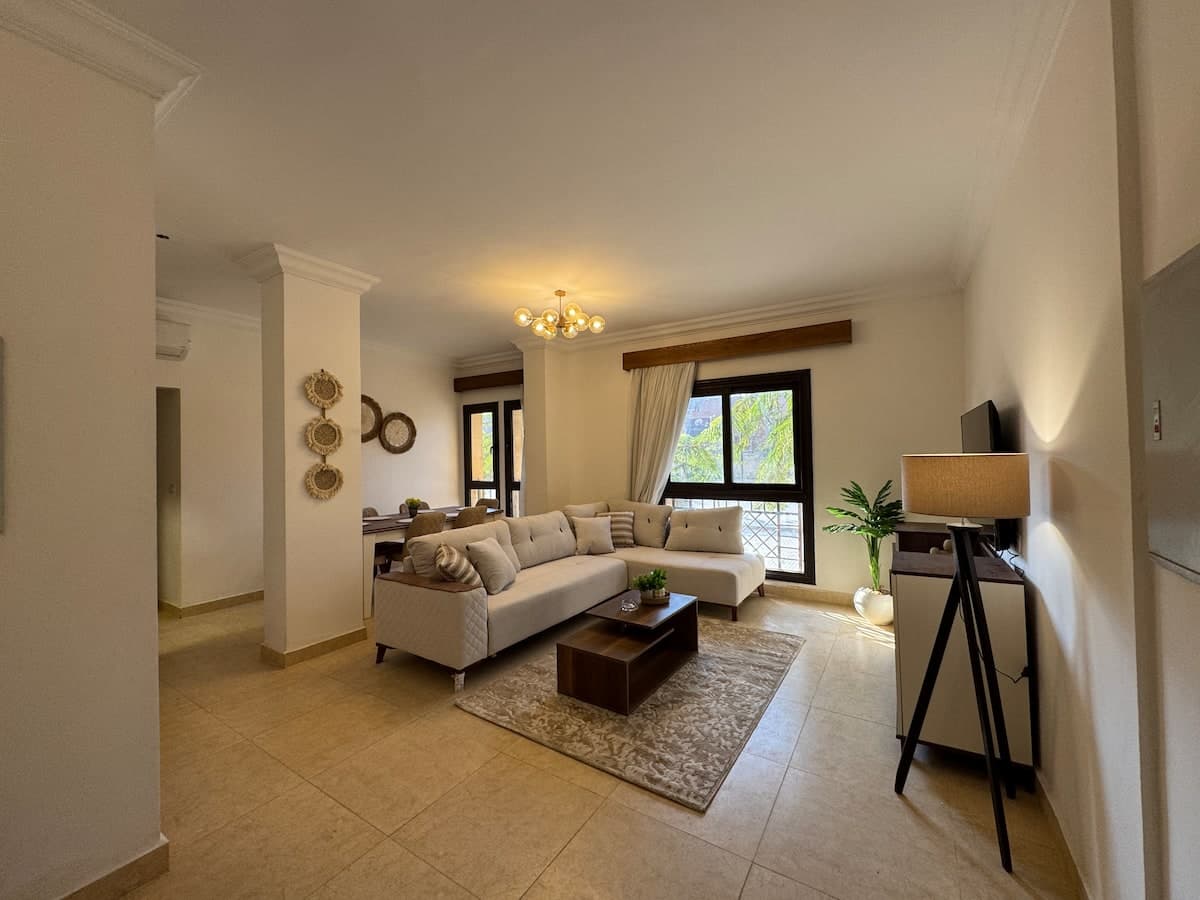 Warm Boho Retreat Steps from Civilization Museum